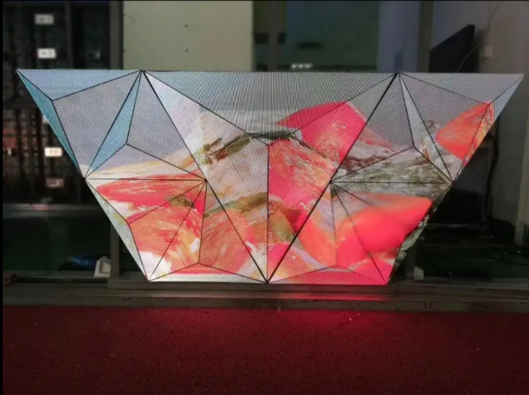 Art exhibition-triangle LED screen